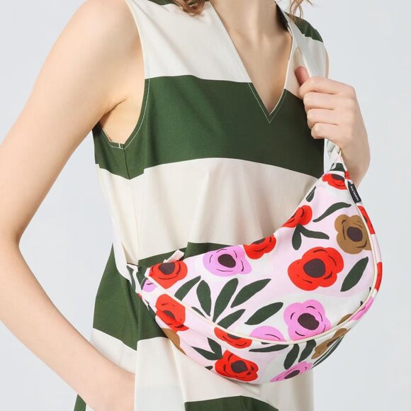NWT Uniqlo x Marimekko Round Mini Shoulder Bag - Pink Floral - Picture 3 of 6